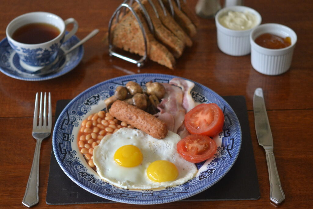 イギリスの朝食から学ぶ心地よい暮らし｜日常を豊かにする空間づくりのヒント