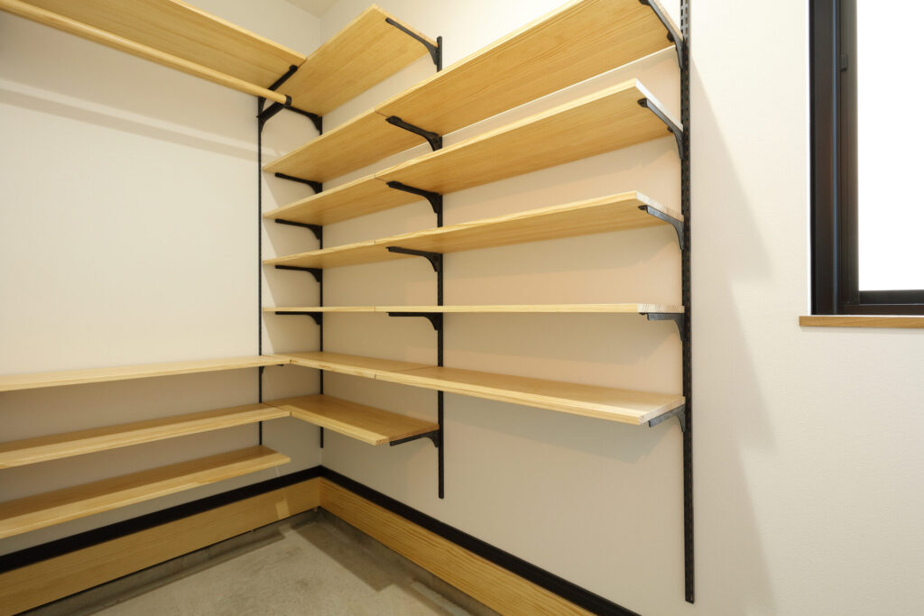 シューズクローク|注文住宅の玄関で後悔しないために|美観と機能を整える3つのポイント・間取り・玄関収納の考え方を解説