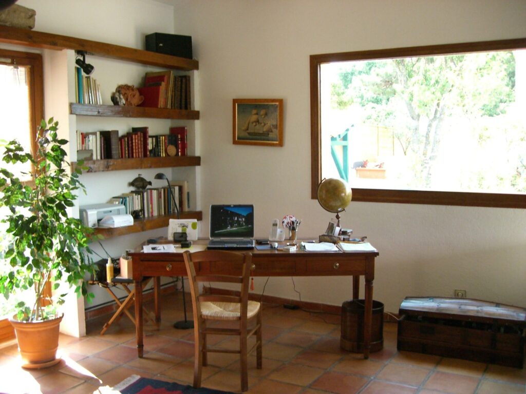 ヨーロッパの部屋はなぜおしゃれに見えるのか|素材・色・空間づくりのポイントを解説