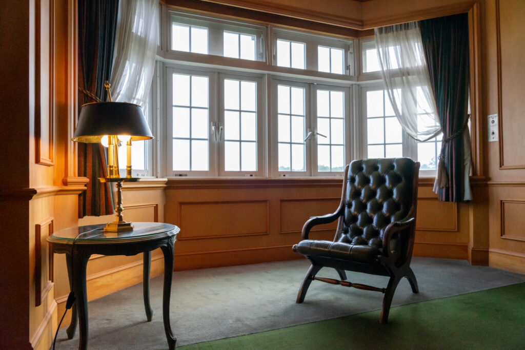 ヨーロッパの部屋はなぜおしゃれに見えるのか|素材・色・空間づくりのポイントを解説