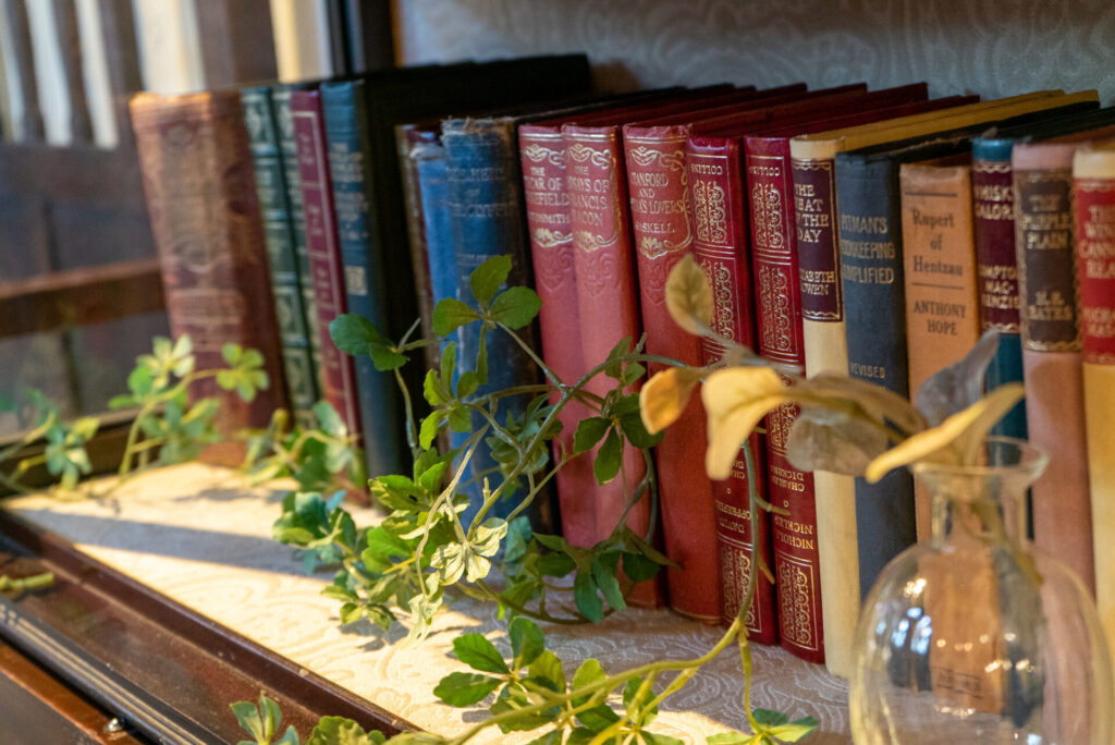 ヨーロッパの部屋はなぜおしゃれに見えるのか|素材・色・空間づくりのポイントを解説