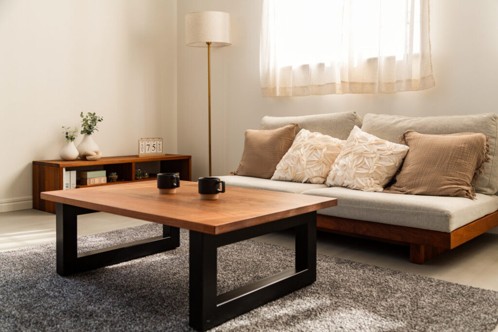 新築リビングを心地よく整える方法|快適レイアウト・照明計画でおしゃれさと暮らしやすさを両立させるコツ