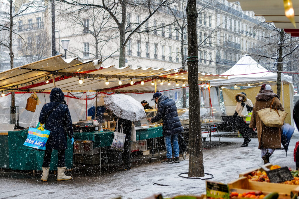 市場|フランスに雪は降るのか|地域差と雪のある暮らし、日本との違い